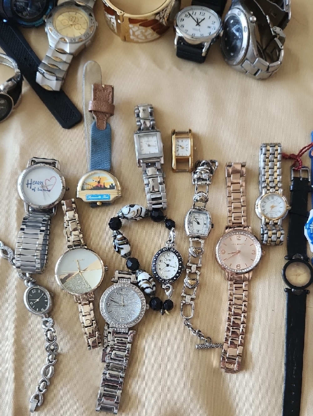 Lot Of 50 Watches - Picture 5 of 9